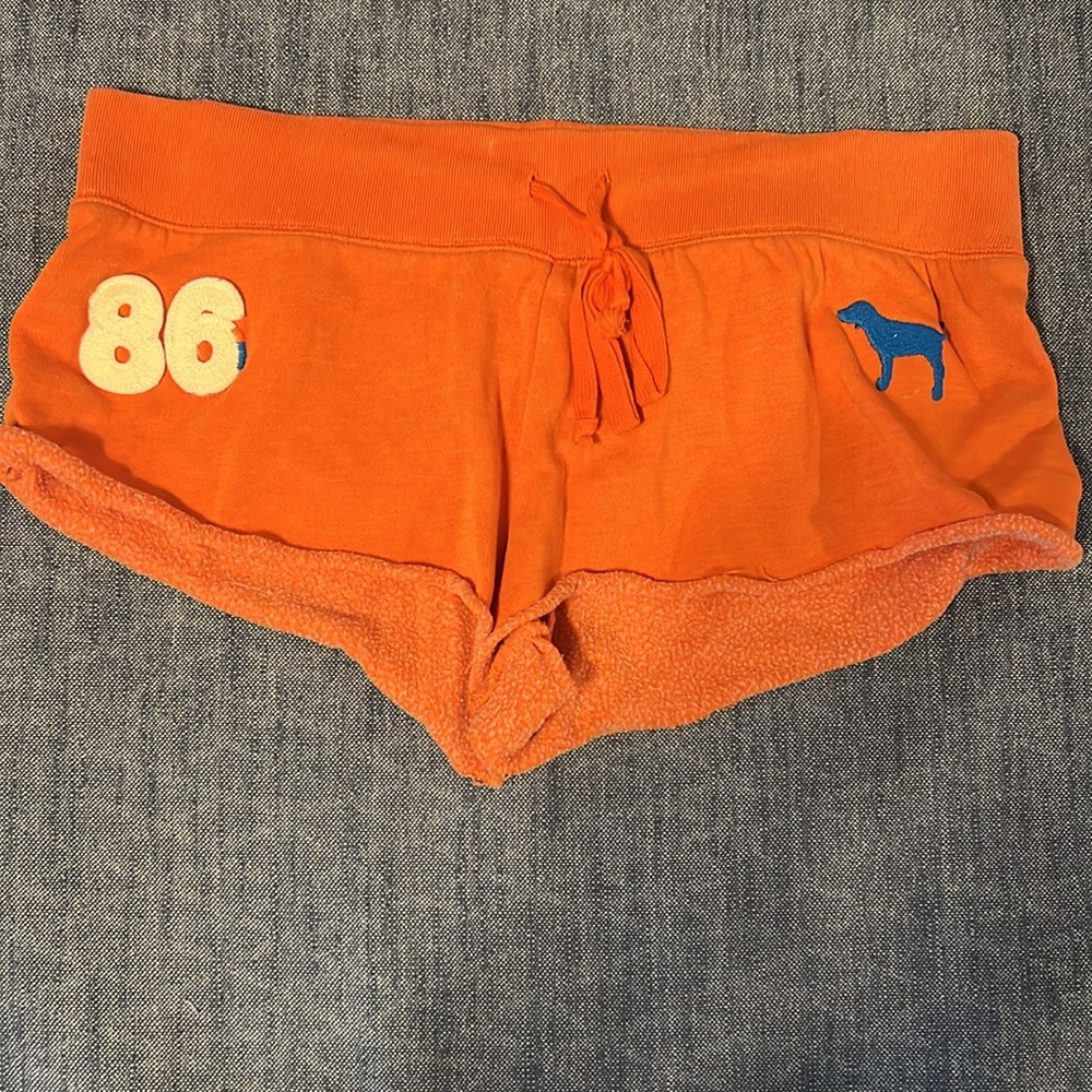 Shorts - Picture 2 of 2
